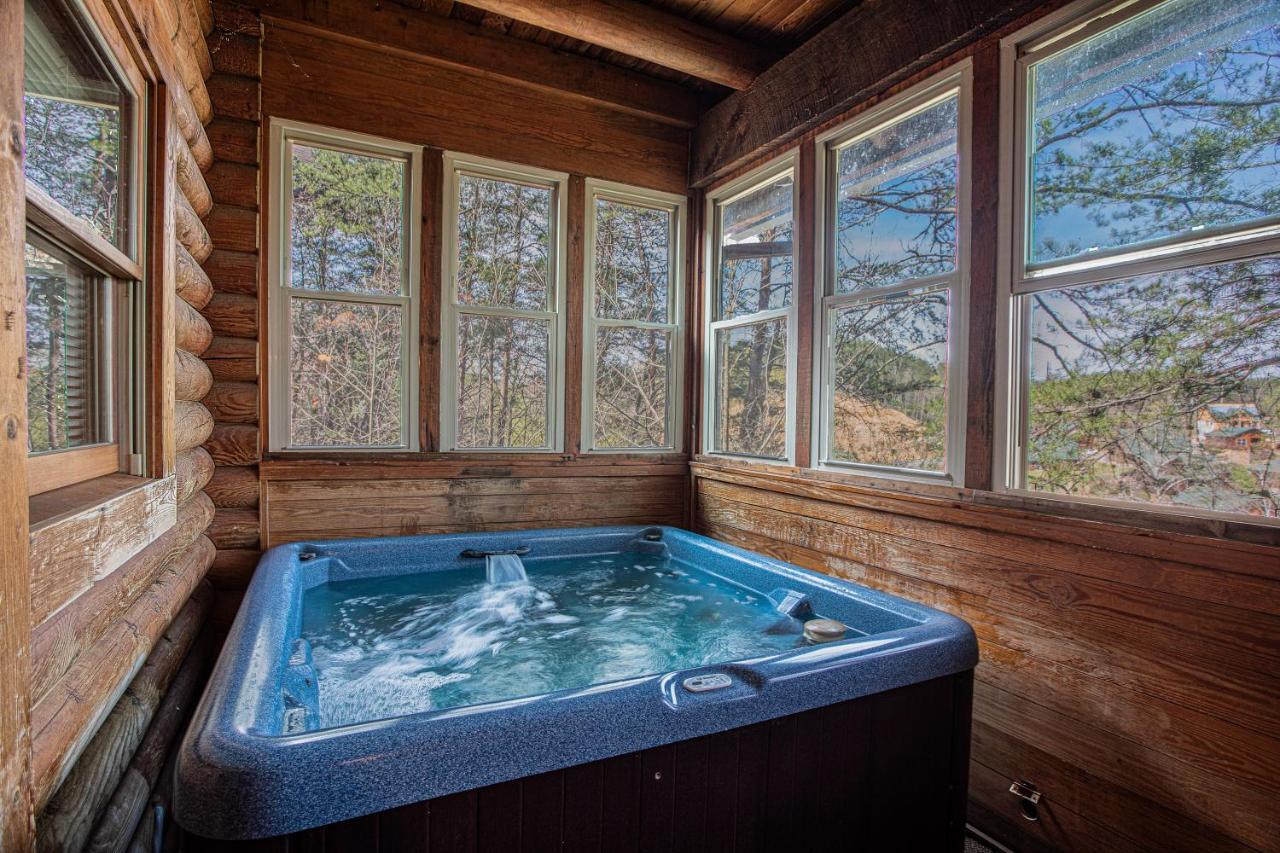 Willa Great Wolf Cabin In Pigeon Forge! Zewnętrze zdjęcie