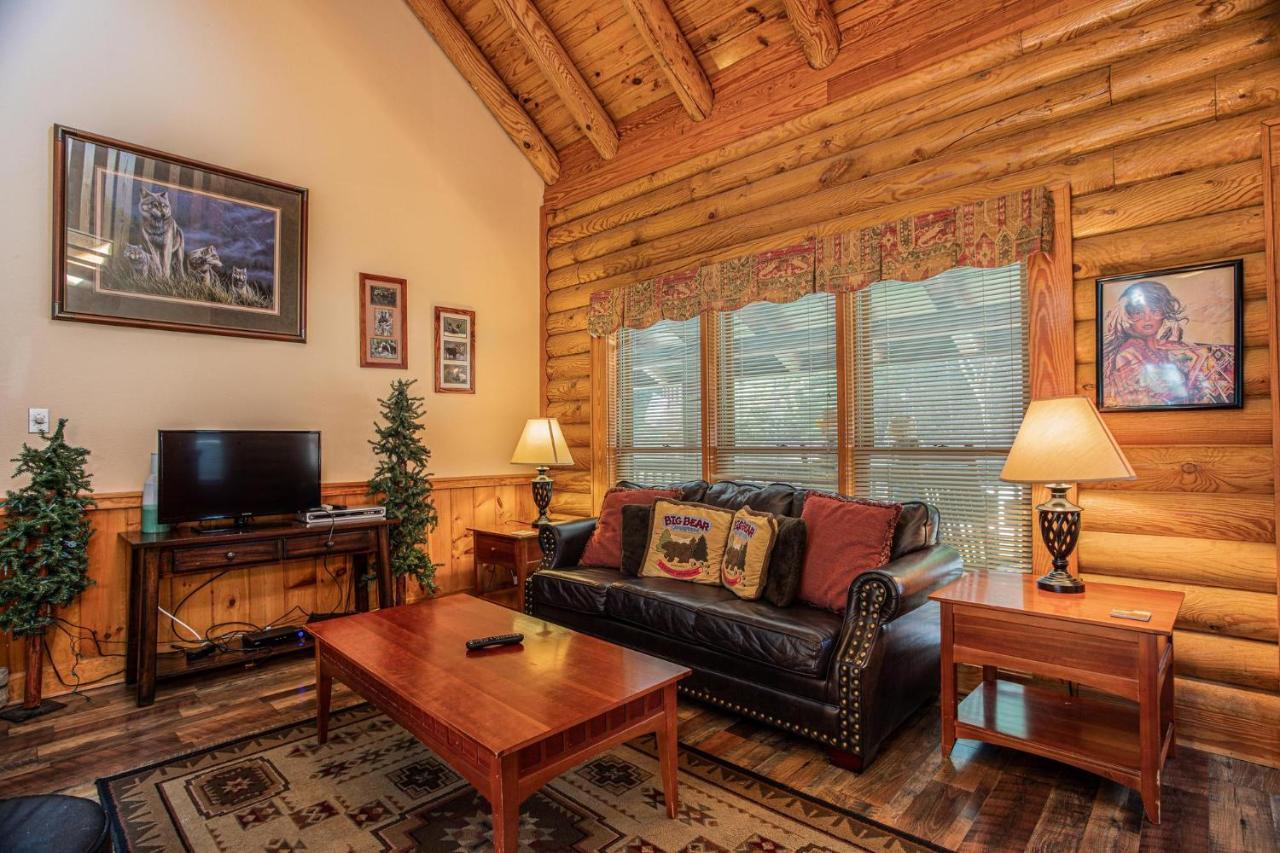 Willa Great Wolf Cabin In Pigeon Forge! Zewnętrze zdjęcie